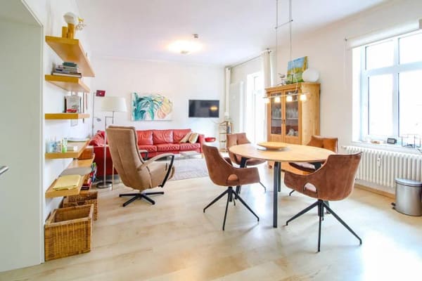 Immobilie in Binz - Wohnen, wo andere Urlaub machen – helle 3-Zimmer-Wohnung mit Südbalkon in Binz - Bild 0