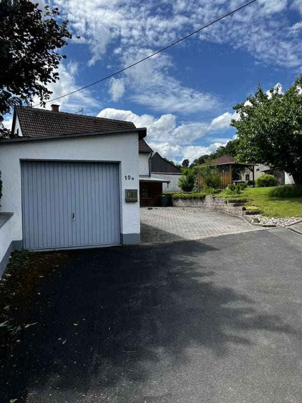 Immobilie in Schotten - Sofort bezugsfrei! Gepflegtes Einfamilienhaus mit viel Platz und Nebengebäuden - Bild 4