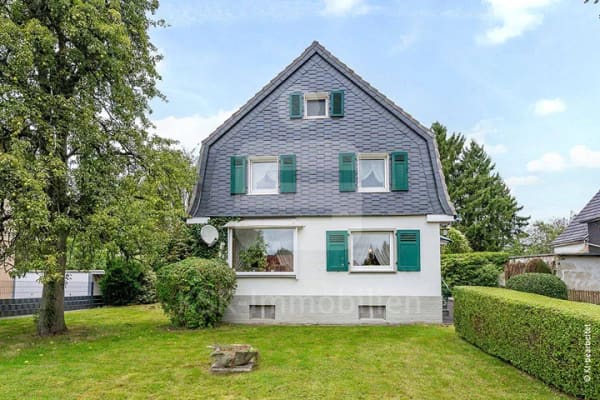 Immobilie in Leichlingen - Historisches Einfamilienhaus mit großem Grundstück und viel Potenzial! - Bild 2