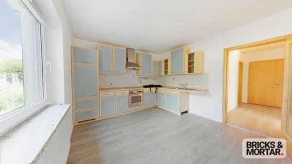 Immobilie in Affing - Ein-/Zweifamilienhaus in Aulzhausen -kompakter Garten und Einzelgarage mit Carport- - Bild 4