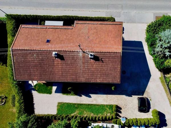 Immobilie in Staudach-Egerndach - Gepflegt, modernisiert & sofort bezugsbereit – Einfamilienhaus in Staudach-Egerndach - Bild 2