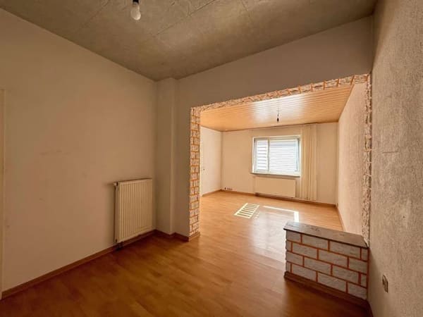 Immobilie in Nalbach - Freistehendes Einfamilienhaus in zentraler Lage von Nalbach! - Bild 3