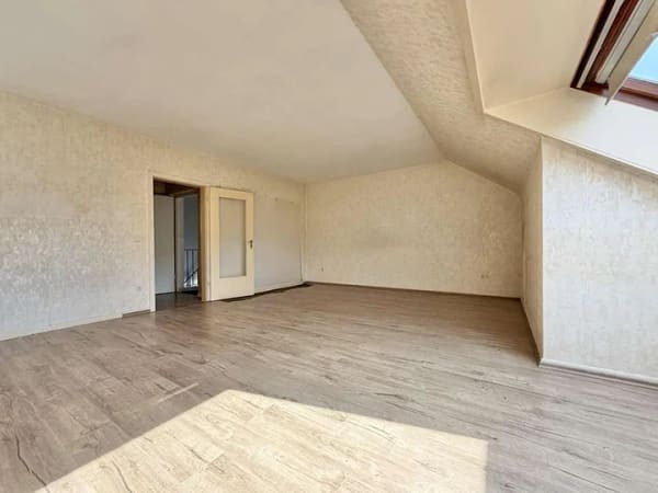 Immobilie in Bielefeld - 1-Zimmer Dachgeschosswohnung mit Potenzial in Heepen - Bild 4