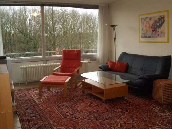 Immobilie in Eschborn - Eschborn-Süd: Große 3 Zimmer Wohnung mit Balkon! - Bild 0