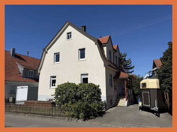 Immobilie in Dußlingen - Altbaucharm mit viel Platz - Einfamilienhaus in Dusslingen - Bild 0