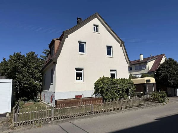 Immobilie in Dußlingen - Altbaucharm mit viel Platz - Einfamilienhaus in Dusslingen - Bild 2