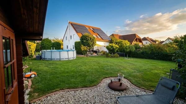 Immobilie in Jembke - Provisionsfrei: Top-gepflegte DHH | 126m² | 715m² Grdst. - Bild 0