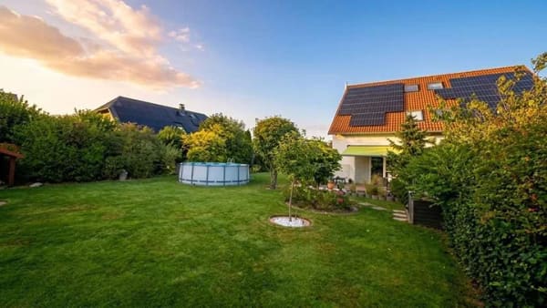 Immobilie in Jembke - Provisionsfrei: Top-gepflegte DHH | 126m² | 715m² Grdst. - Bild 1