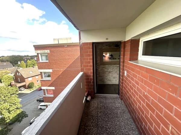 Immobilie in Rheda-Wiedenbrück - Sanierte 4 Zimmerwohnung, sofort frei! - Bild 1