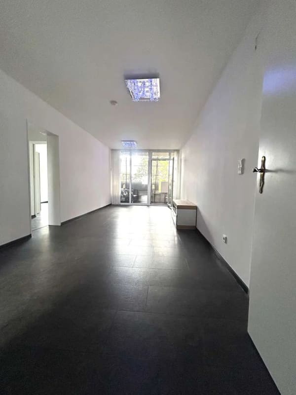 Immobilie in Rheda-Wiedenbrück - Sanierte 4 Zimmerwohnung, sofort frei! - Bild 4