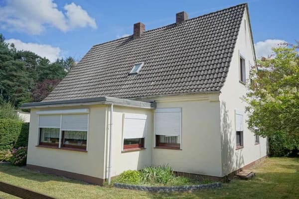 Immobilie in Beverstedt - Volksbank Immobilien:
Charmantes Siedlungshaus mit herrlich großem Grundstück in besonderer Lage - Bild 0