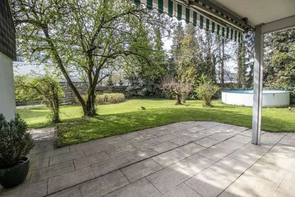 Immobilie in Schorndorf - ** Im Mischgebiet - wohnen mit Gewerbepotenzial - Großzügiges Einfamilienhaus ** - Bild 3
