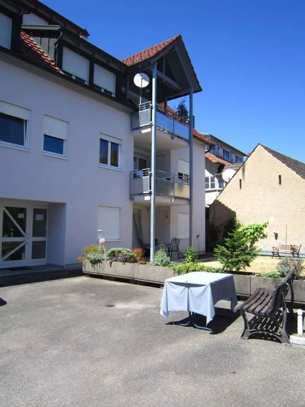 Immobilie in Kandern - 2 Zi.-ETW / 1.OG mit EBK, Balkon & TG-Stellplatz - Bild 2
