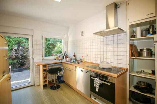 Immobilie in Roßdorf - Wohnhaus mit Potential - Freistehend - 701m² Grundstück - Garage **PROVISIONSFREI für den Käufer** - Bild 3