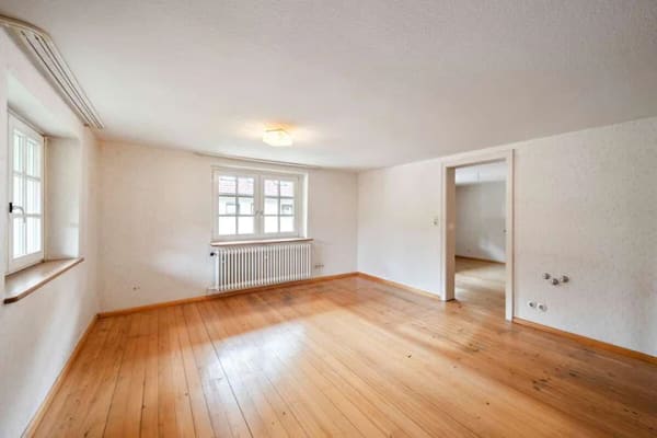 Immobilie in Glottertal - Charmantes Einfamilienhaus in Glottertal mit Potenzial zum Zweifamilienhaus - Bild 4
