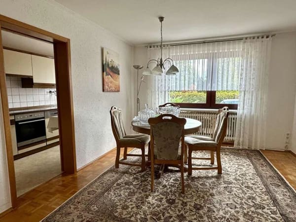Immobilie in Rheinzabern - Geräumiger Bungalow in Rheinzabern mit großer Terrasse und Garten
 - Bild 4