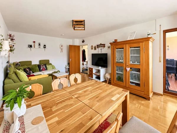 Immobilie in Kirchzarten - Vermietete 3-Zimmer-Wohnung mit Balkon – attraktive Kapitalanlage in Kirchzarten - Bild 1