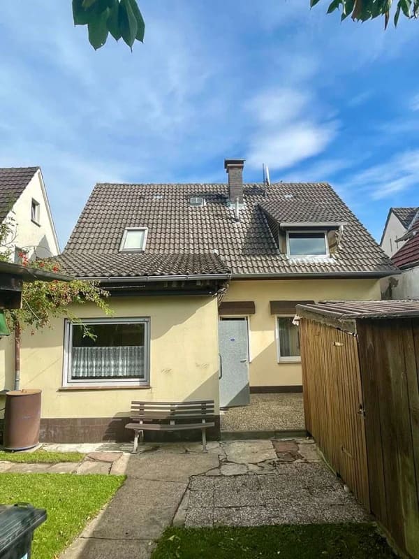 Immobilie in Paderborn - Immobilie für Handwerker (m/w/d) mit Potenzial in Wewer! - Bild 0