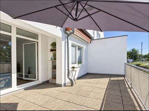 Immobilie in Mainaschaff - Ideal für Kapitalanleger! Vermietete 3,5 Zimmer-Wohnung mit großer Terrasse - Bild 1