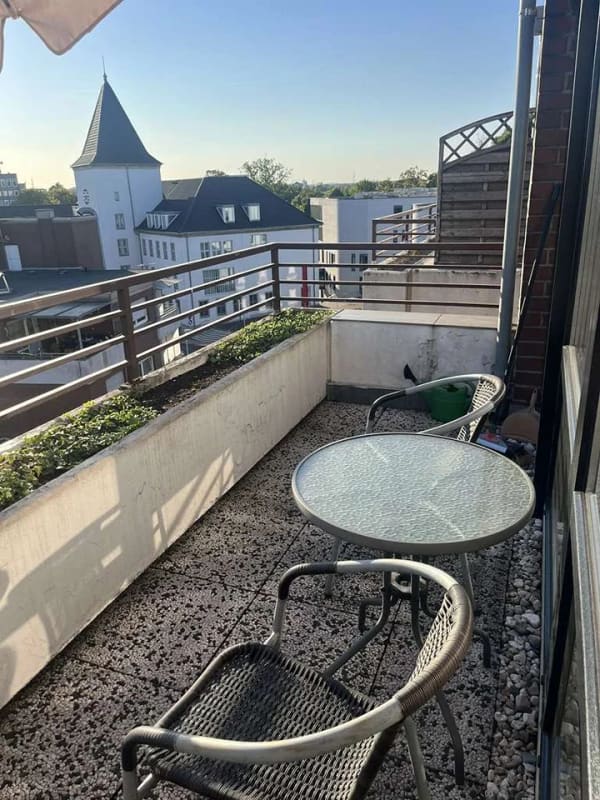 Immobilie in Moers - Helle, vermietete 1-Zimmer-Wohnung mit Balkon in Moers - Bild 0