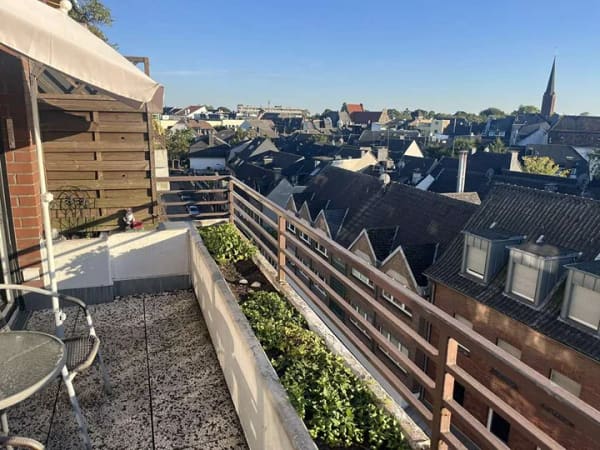 Immobilie in Moers - Helle, vermietete 1-Zimmer-Wohnung mit Balkon in Moers - Bild 2