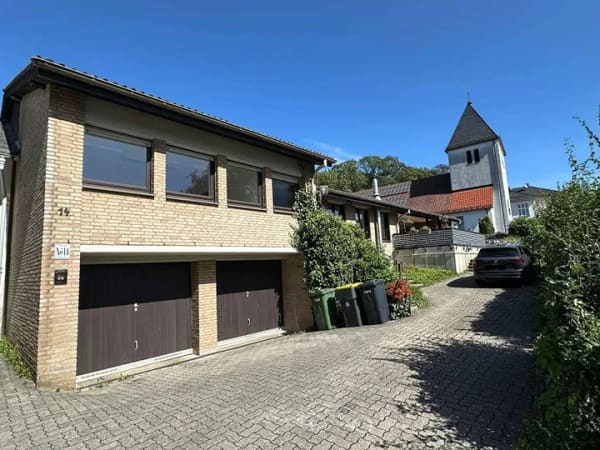 Immobilie in Halver - Zwei schöne Einfamilienhäuser in ruhiger Wohnlage von Halver-Ehringhausen - Bild 0