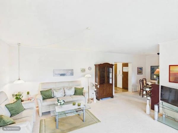 Immobilie in Rotenburg - Wohnen mit Ausblick - 3 Zimmer, zwei Balkone und zwei Stellplätze - Bild 3