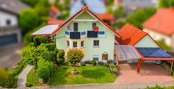 Immobilie in Bischberg - ++ Viel Platz für die ganze Familie mit sep. Anliegerwohnung, Terrasse und Garten in Trosdorf ++ - Bild 0