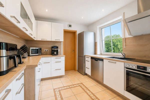 Immobilie in Bischberg - ++ Viel Platz für die ganze Familie mit sep. Anliegerwohnung, Terrasse und Garten in Trosdorf ++ - Bild 4