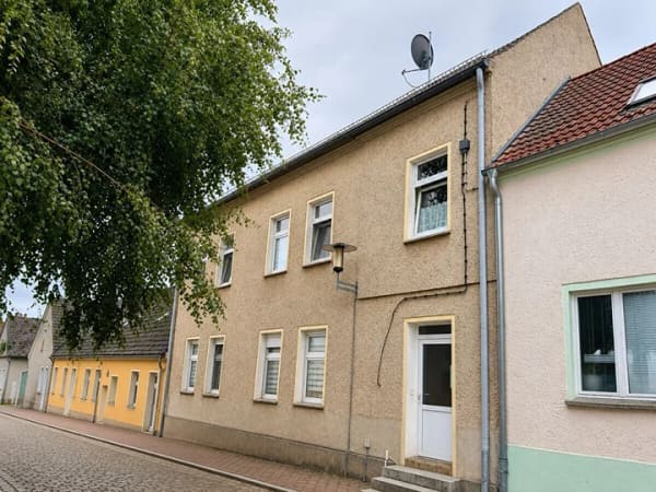 Immobilie in Penkun - HORN IMMOBILIEN ++ Wohn- und Geschäftshaus im Zentrum von Penkun - Bild 1