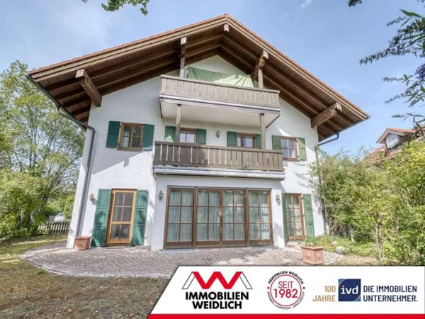 Immobilie in Moosach - Perfekt für Generationen: Großzügiges Einfamilienhaus mit Einliegerwohnung - Bild 0
