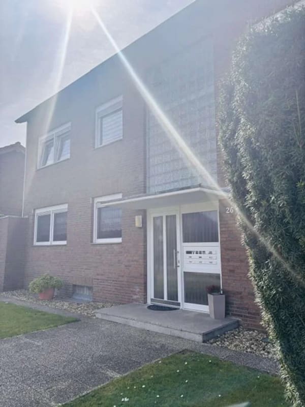 Immobilie in Kerpen - TOP gepflegtes Mehrfamilienhaus mit 7 Wohneinheiten! BETONGOLD in Kerpen Blatzheim - Bild 3