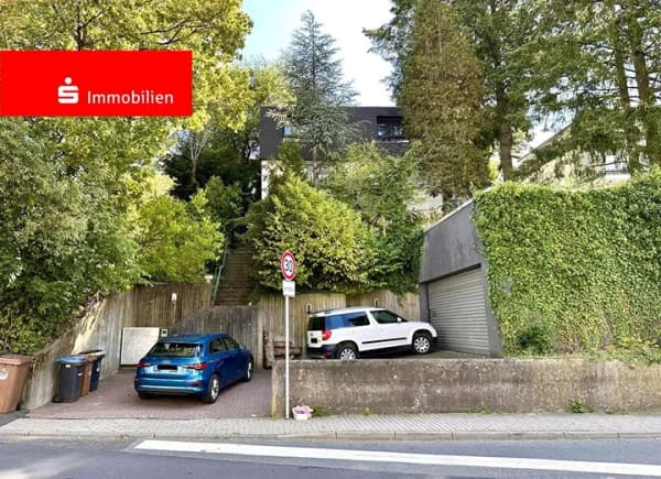 Immobilie in Königstein - Familienhaus mit Potenzial: Freistehend mit Einliegerwohnung und Doppelgarage in Königstein - Bild 0