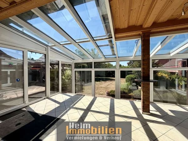 Immobilie in Groß-Umstadt - Großzügiges Einfamilienhaus mit Wintergarten, Kaminzimmer und Garten in ruhiger Lage - Bild 3