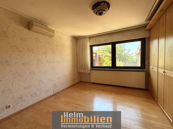 Immobilie in Groß-Umstadt - Großzügiges Einfamilienhaus mit Wintergarten, Kaminzimmer und Garten in ruhiger Lage - Bild 4