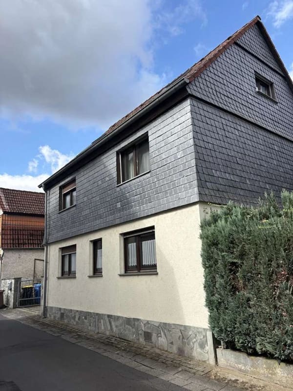 Immobilie in Florstadt - Einfamilienhaus mit Freisitz, Garage und ausbaubarem Nebengebäude - OT Staden - Bild 3