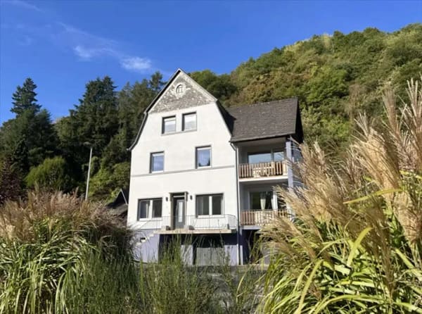 Immobilie in Alf - Moselblick inklusive – Anwesen mit 4 Wohneinheiten auf ca. 1.294 m² Grundstück - Bild 0