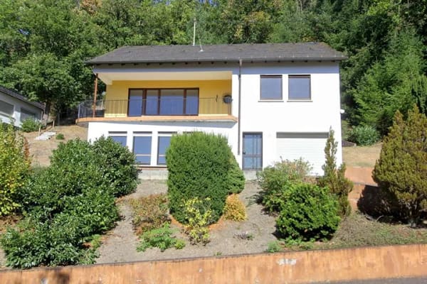 Immobilie in Herrstein - Über den Dächern Herrsteins:  Erhabenes Wohnen mit imposantem Weitblick! - Bild 0