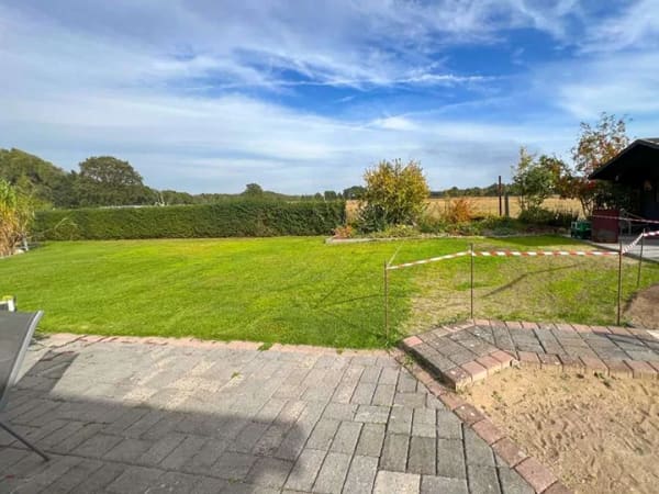Immobilie in Hohne - Sehr gepflegtes Haus mit Carport, Pool und Garten - keine Käuferprovision - schneller Bezug möglich - Bild 4