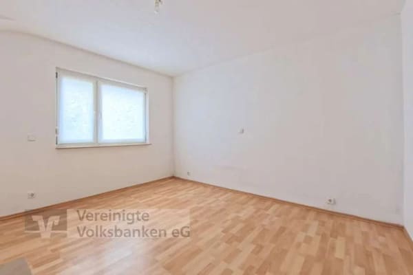 Immobilie in Weil im Schönbuch - Charmantes Dreifamilienhaus mit Garten in zentraler Lage in Weil im Schönbuch - Bild 4