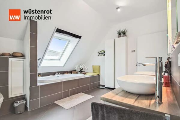 Immobilie in Wolframs-Eschenbach - Exklusives Wohnambiente | Großzügiges Zuhause mit Wohlfühlfaktor - Bild 4