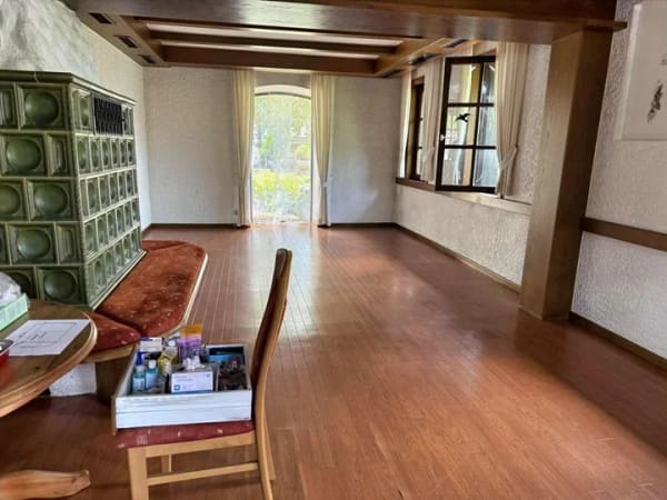 Immobilie in Dornstetten - Außergewöhnliches Anwesen mit viel Potenzial – Wohnhaus mit ehemaliger Gastronomie & Ökonomiegebäude - Bild 1