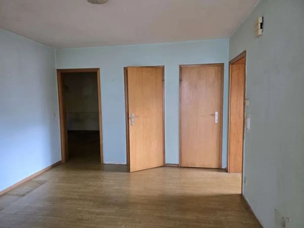 Immobilie in Heppenheim - Großzügige 4,5-Zimmer-Dachgeschosswohnung mit viel Potenzial und Garage - Bild 2