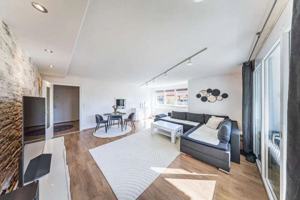Immobilie in Sonthofen - 4-Zimmer-Wohnung mit Aufzug und Südbalkon in zentraler Lage - Bild 2