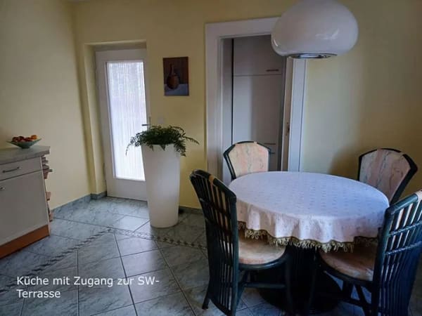 Immobilie in Bad Kohlgrub - Großzügiges Einfamilienhaus mit Potenzial und traumhaften Blick in Bad Kohlgrub - Bild 2