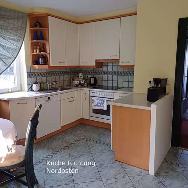 Immobilie in Bad Kohlgrub - Großzügiges Einfamilienhaus mit Potenzial und traumhaften Blick in Bad Kohlgrub - Bild 3