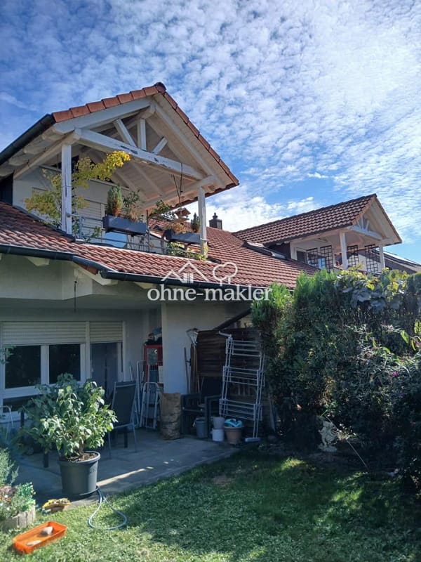 Immobilie in Talheim - Im grünen und unverbaubaren Lage, mit gehobener Innenausstattung mit Balkon und EBK in Talheim - Bild 1