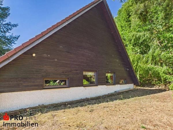 Immobilie in Blieskastel - Einfamilienhaus mit Fernblick in Blieskastel-Lautzkirchen - Bild 1