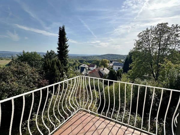 Immobilie in Johannesberg - Kein Haus von der Stange, sondern ein Liebhaberstück - Bild 2