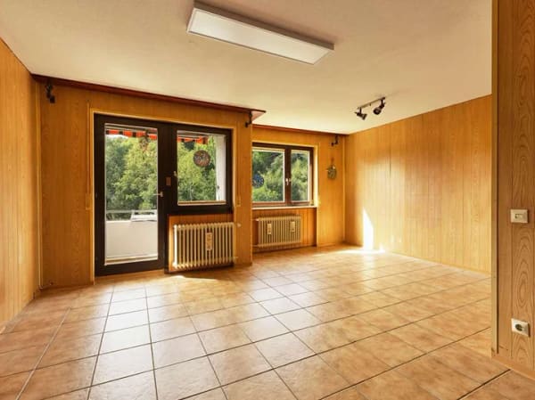 Immobilie in Weissach - Reihenmittelhaus | 5 Zimmer | 2 Balkone & 1 Terrasse | Unverbaubarer Blick ins Naturschutzgebiet - Bild 0